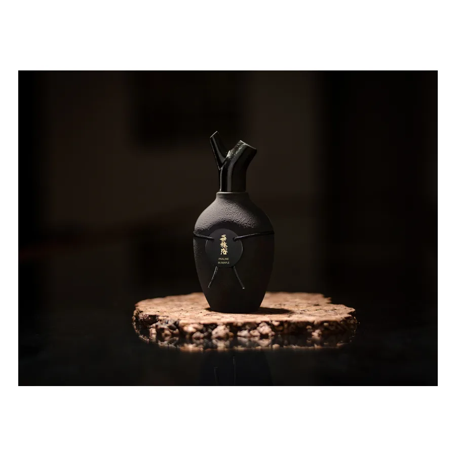 Scents of Wood Praline in Maple Vintage 25